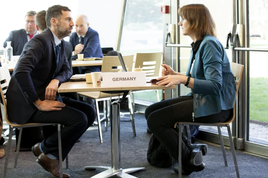 Bilateral meetings with OECD Economic Country desks