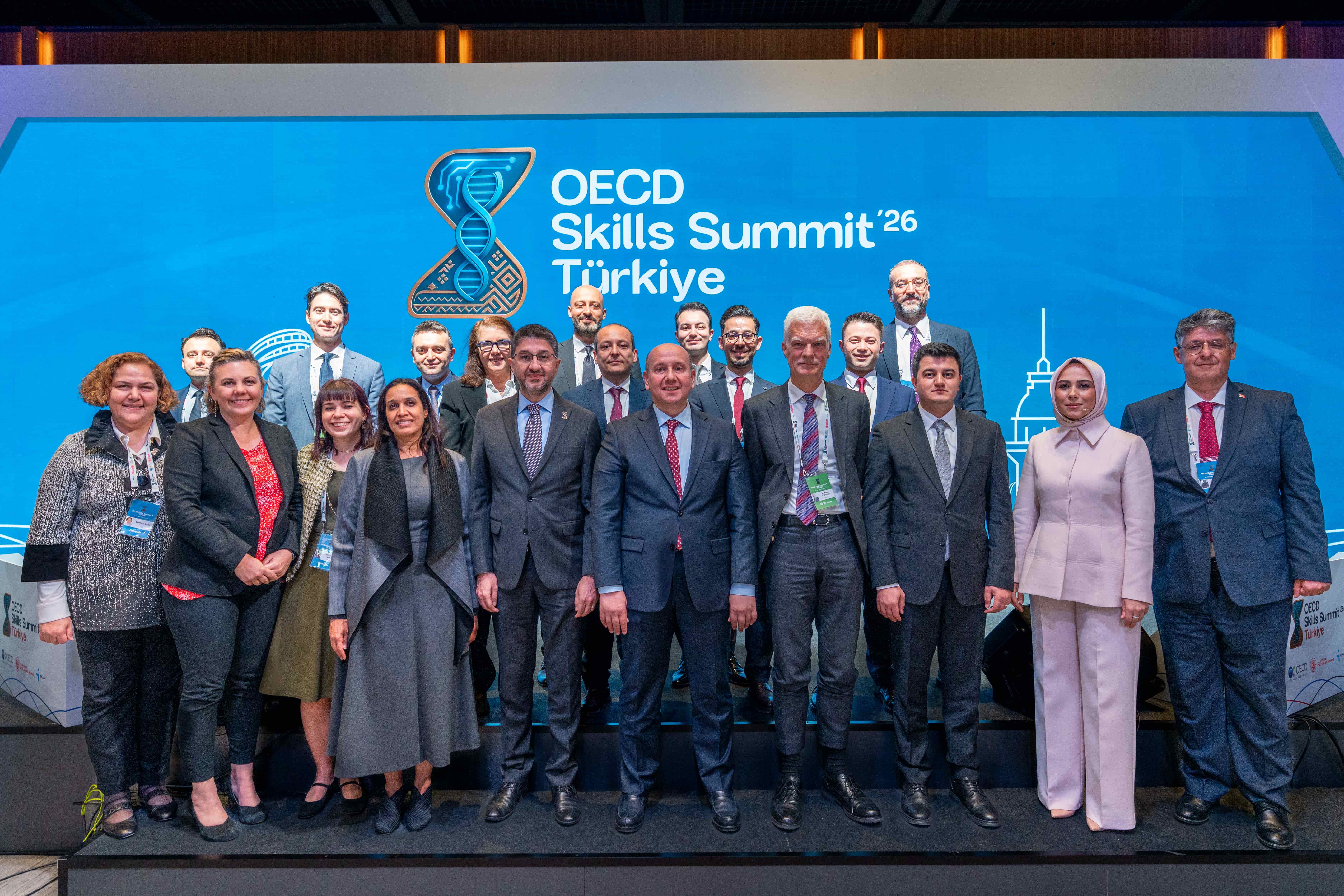 260428_OECD_SKILLS_SUMMIT_SESSION_3_TAPPING_INTO_HIDDEN_TALENT-13.jpg