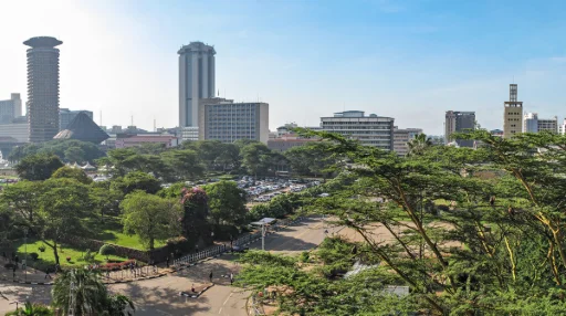 Investing for community resilience in an age of climate mobility